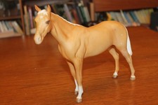 Beswick palomino horse