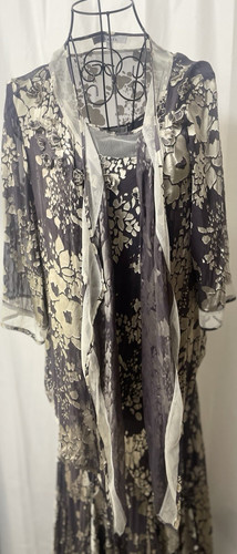 Chesca muted plumb gold - , floral
