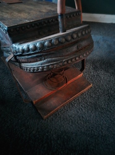 Vintage air bellow frame - vintage,