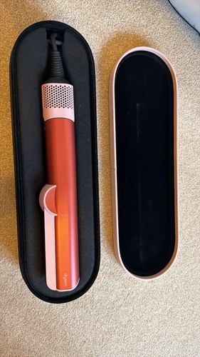Dyson airstrait straightener - dyson,