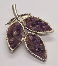 VINTAGE BROOCH AMETHYST 1970S