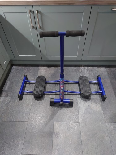 Leg master exerciser bike - master,