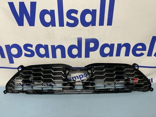 Toyota yaris cross front - cross, gr