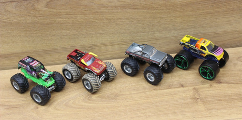 Bundle monster jam - 4x,