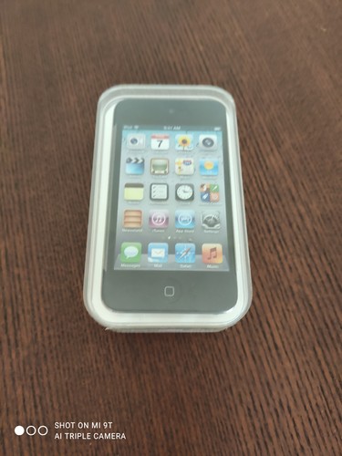 Ipod touch generation 8 - 4,