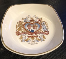 PRINCE CHARLES & LADY DIANA ROYAL WEDDING WADE 14CM PLATE DISH -29th JULY 1981