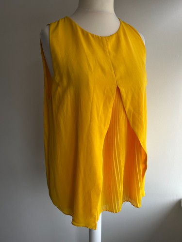 Zara yellow pleated - zara,