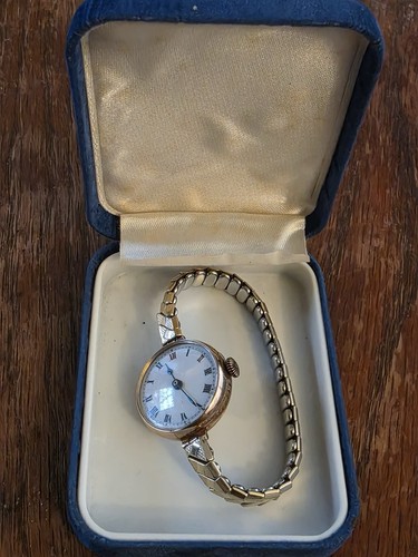 Gold vintage wwi - gold,