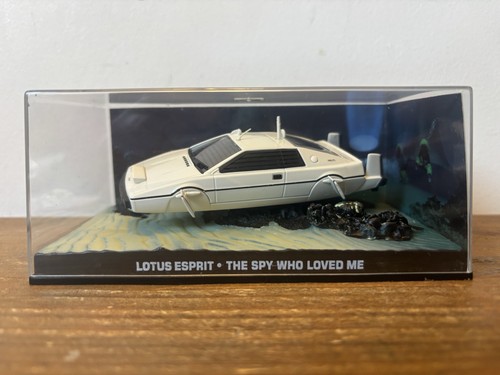 Lotus esprit 007 james - james, bond