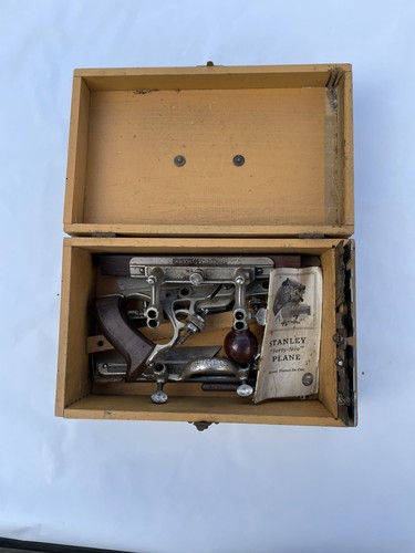 Ultra rare hinged wood - hinged,