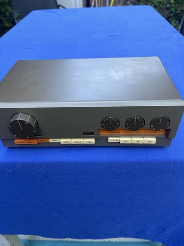 Quad stereo preamplifier - quad,