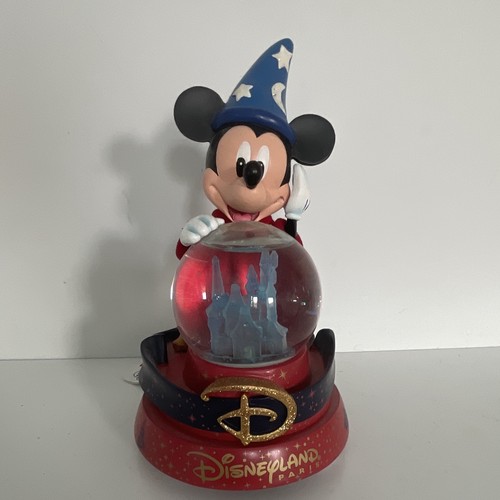 Disneyland paris sorcerer - disneyland,