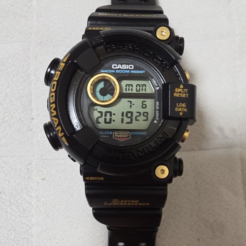 Casio shock frogman 8200 - casio, dw-8200