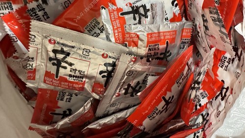 200x nongshim shin - 200x,