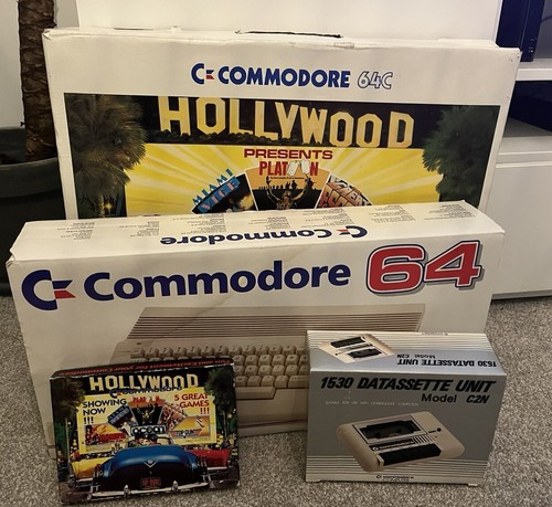 Commodore hollywood tv - commodore, c