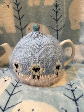 ⭐️NEW HAND KNITTED⭐️SHEEP AT CHRISTMAS TEA COSY/COZY BIRTHDAY XMAS PRESENT CRAFT