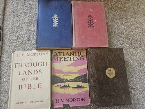 V morton books - h.,