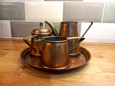 Vintage Arts & Crafts Style