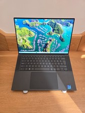 Dell XPS 15 9520 i7, 15.6" HD screen, 32GB RAM, 2.5TB SSD with new 86 Wh battery