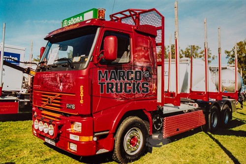 Truck photo volvo - truck,