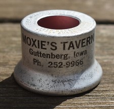 Vintage Moxies Tavern Guttenberg IA Advertising Fizz Wizz Aluminum Bottle Cap