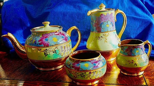 Rare vintage hand painted - hand,