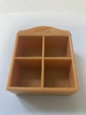 SYLVANIAN FAMILIES Spears—Grand Regency Hotel wall  Key holder