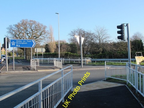 Photo 6x4 new barriers m6 - new,