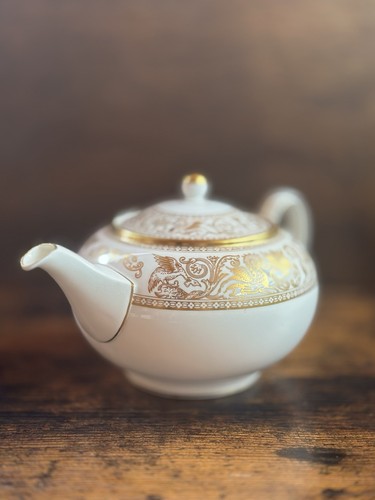 Vintage discontinued wedgewood - vintage,