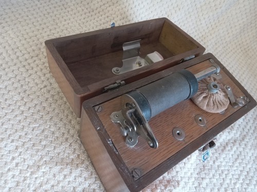 Antique ever ready - ever,