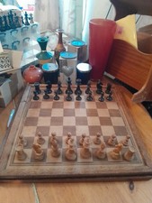 OLD WOODEN STAUNTON CHESS SET