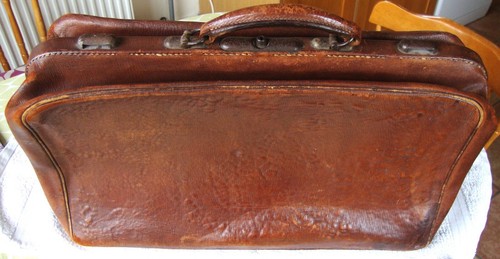 Vintage leather gladstone bag - vintage,