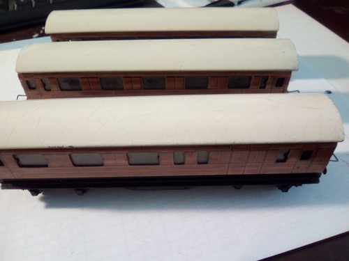 Trix teak coaches joblot 3 - trix,