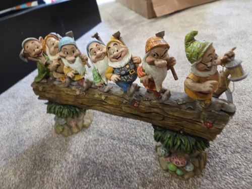 Disney traditions showcase - disney,