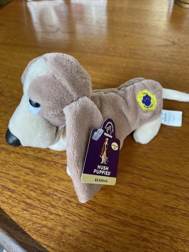 Vintage basset hound - vintage, hush