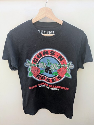 Guns roses use your - use,