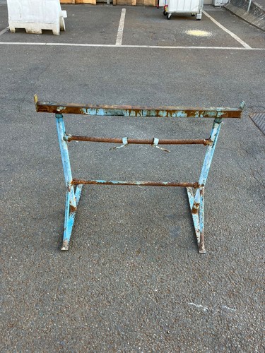 Size builders trestles - size,