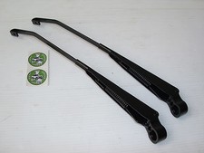 LAND ROVER DEFENDER FRONT