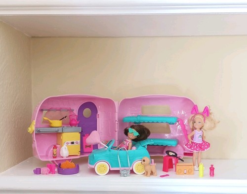 Barbie chelsea caravan car - barbie,