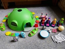 Teletubbies Home Hill House