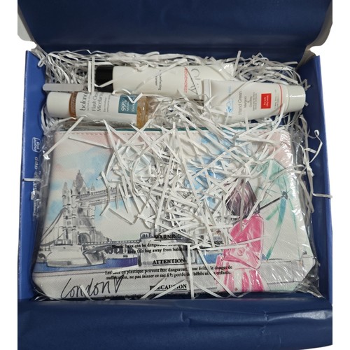Moonpig elemis travel - elemis, write