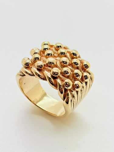 9ct yellow solid - 9ct,