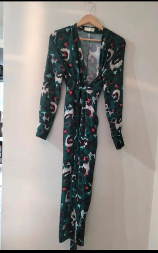 Never fully dressed m - uk, s/m