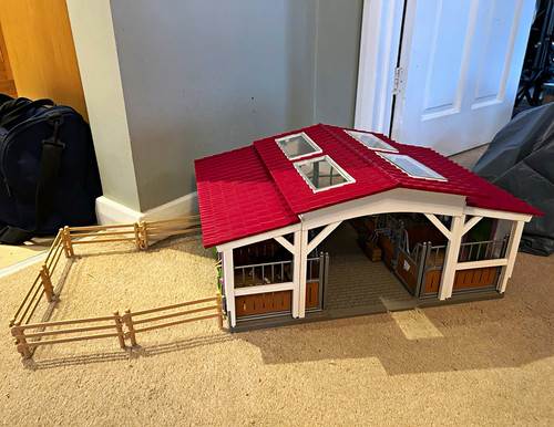 Schleich horse barn with - , 4