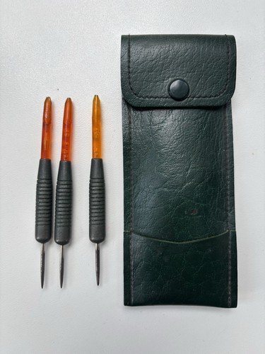 Vintage collectible darts set - vintage,
