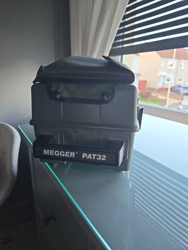 Megger avo pat32 - megger,