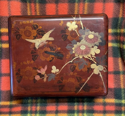 Vintage lacquered japanese box - japanese,