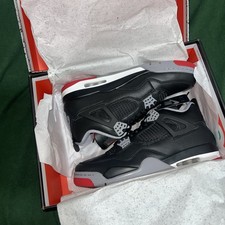 Nike Air Jordan 4 Retro 'Bred