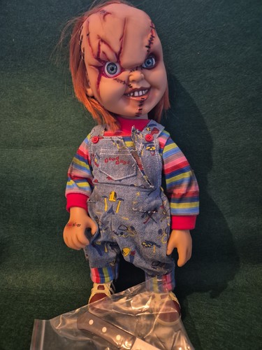 Mezco chucky talking - chucky, 14”