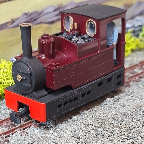 Oo9 009 steam locomotive with - oo9/009,